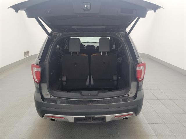 Photo of 2017 Gray Ford Explorer
