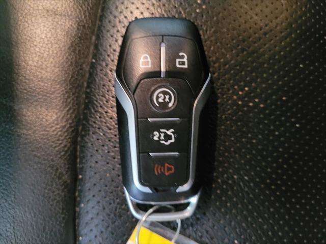 Photo of 2017 Gray Ford Explorer