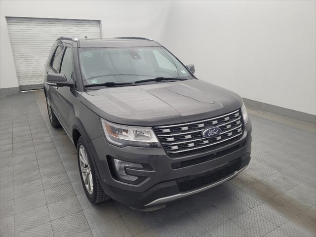 Photo of 2017 Gray Ford Explorer