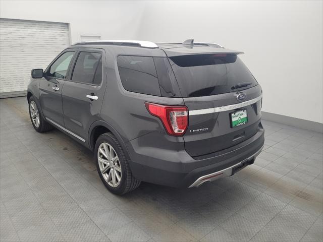 Photo of 2017 Gray Ford Explorer