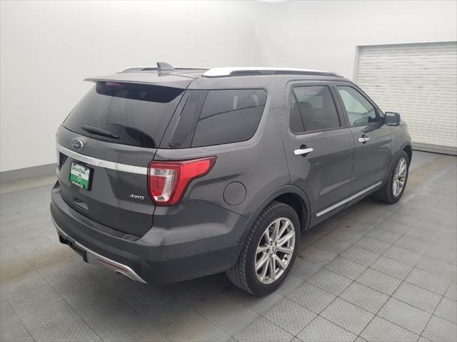 Photo of 2017 Gray Ford Explorer