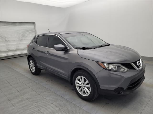 Photo of 2018 Gun Metallic Nissan Rogue Sport