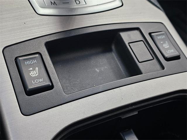 Photo of 2014 Twilight Blue Metallic Subaru Outback