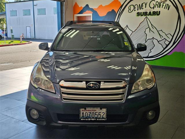 Photo of 2014 Twilight Blue Metallic Subaru Outback