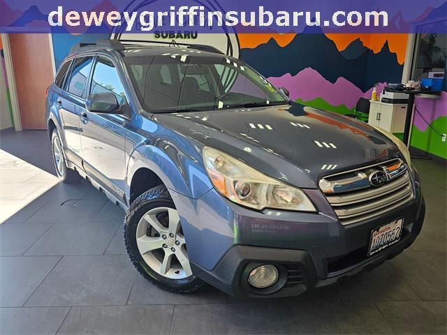 Photo of 2014 Twilight Blue Metallic Subaru Outback