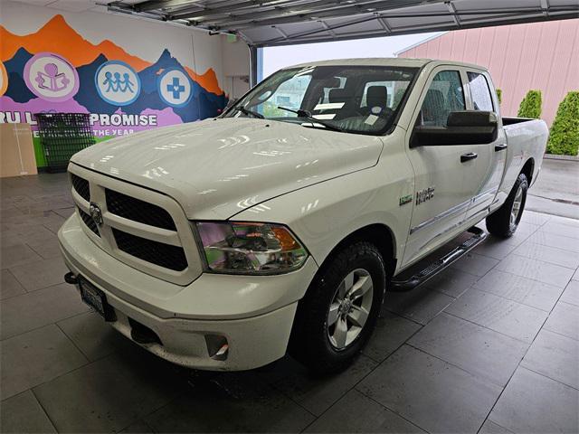 Photo of 2014 Bright White Clearcoat RAM 1500