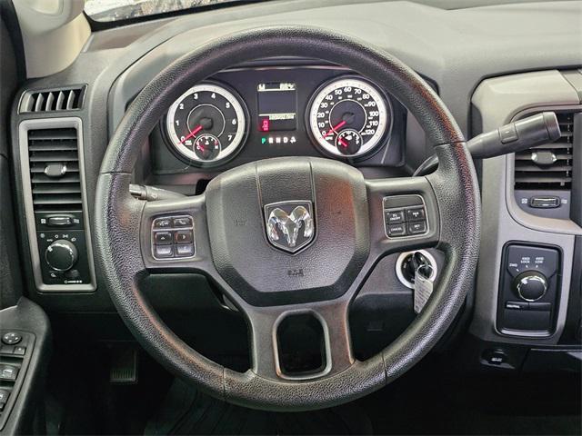 Photo of 2014 Bright White Clearcoat RAM 1500