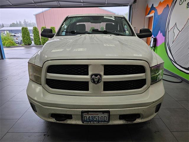 Photo of 2014 Bright White Clearcoat RAM 1500
