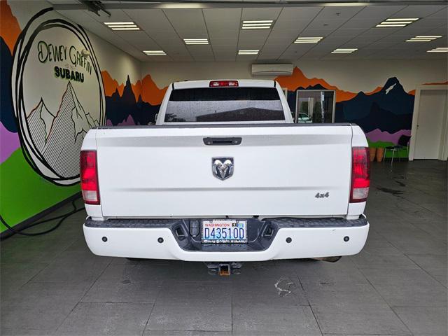 Photo of 2014 Bright White Clearcoat RAM 1500