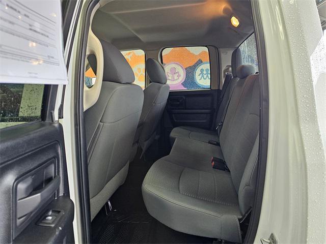 Photo of 2014 Bright White Clearcoat RAM 1500