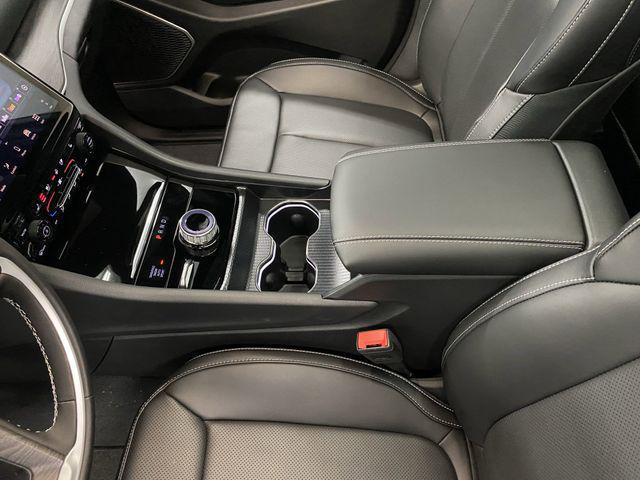 Photo of 2025 Baltic Gray Metallic Clearcoat Jeep Grand Cherokee