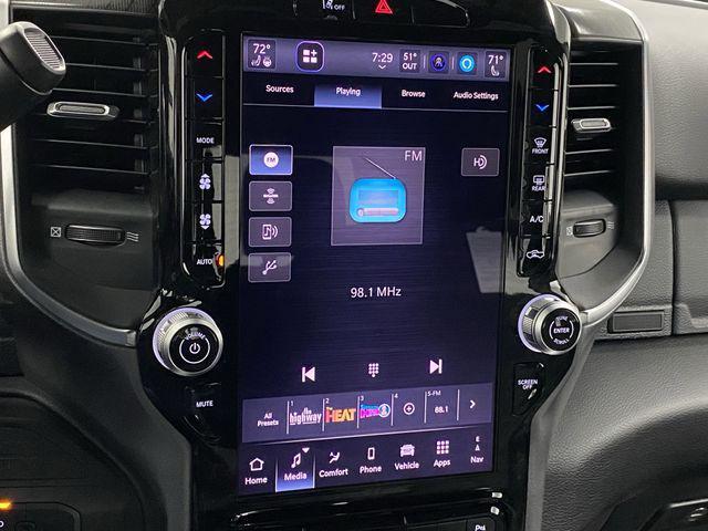 Photo of 2025 Diamond Black Crystal Pearlcoat RAM 2500