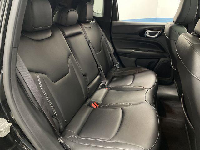 Photo of 2024 Diamond Black Crystal Pearlcoat Jeep Compass