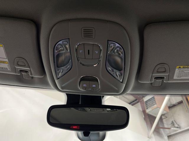 Photo of 2022 Granite Crystal Metallic Clearcoat Jeep Compass