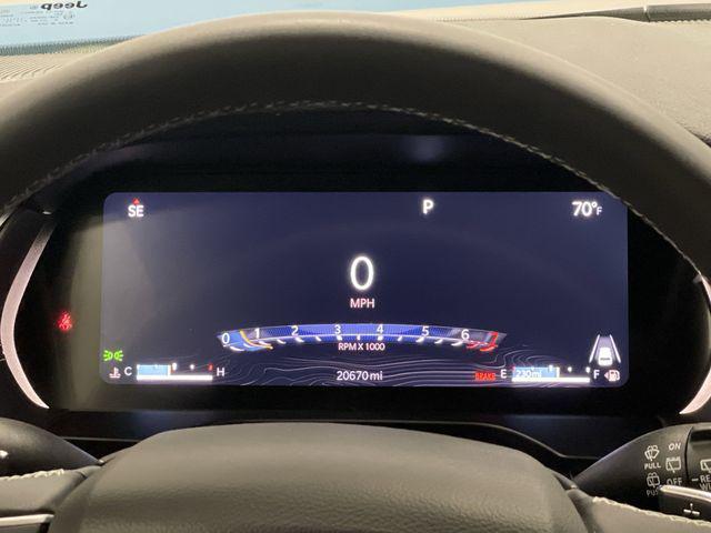 Photo of 2024 Silver Zynith Jeep Grand Cherokee L