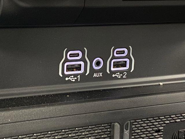 Photo of 2025 Bright White Clearcoat RAM 2500