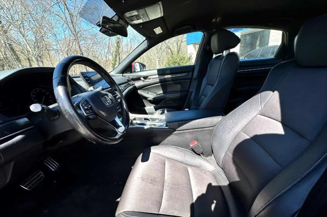 Photo of 2019 San Marino Red Honda Accord