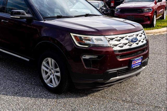 Photo of 2018 Red Ford Explorer