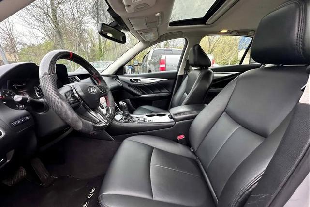 Photo of 2020 Liquid Platinum INFINITI Q50