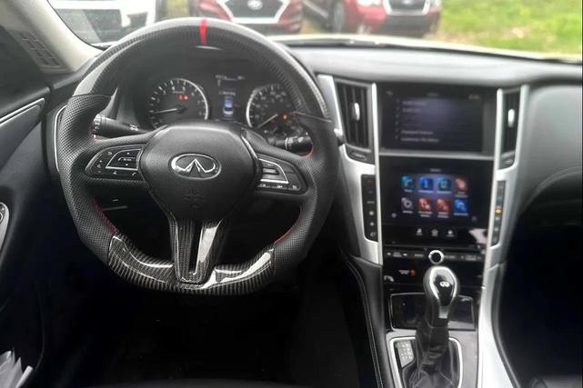 Photo of 2020 Liquid Platinum INFINITI Q50