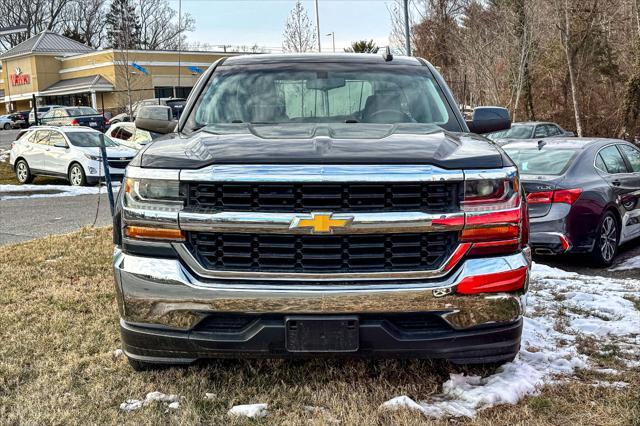 Photo of 2018 Black Chevrolet Silverado 1500