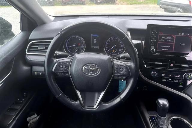 Photo of 2021 Midnight Black Metallic Toyota Camry