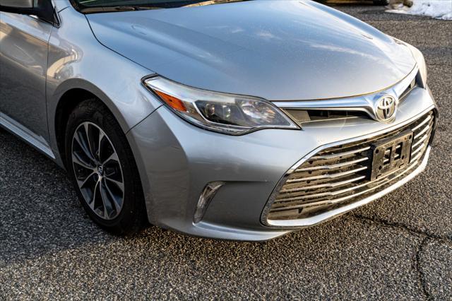Photo of 2016 Celestial Silver Metallic Toyota Avalon