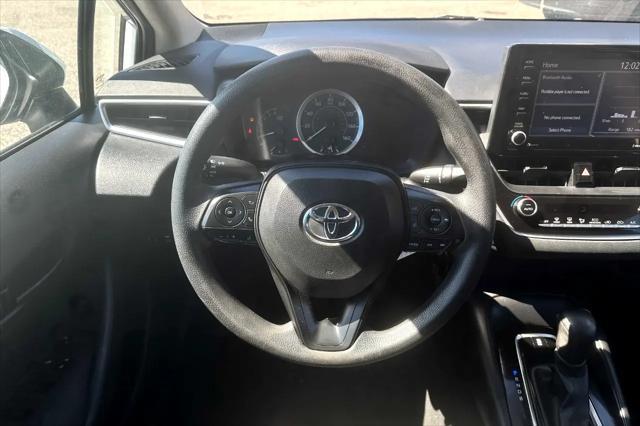 Photo of 2022 White Toyota Corolla