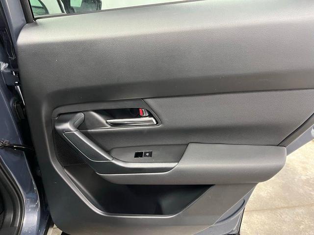 Photo of 2025 Gray Mazda CX-50 Hybrid