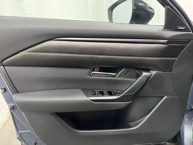 Photo of 2025 Gray Mazda CX-50 Hybrid