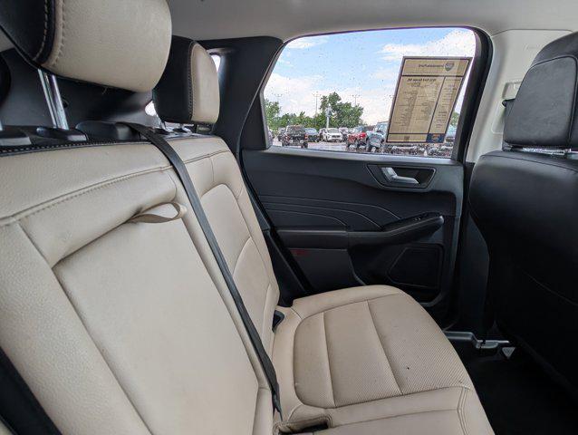 Photo of 2022 Iced Blue Silver Metallic Ford Escape