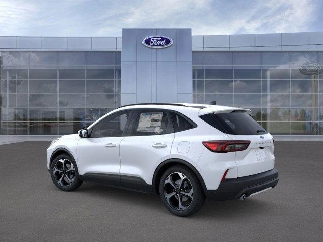 Photo of 2025 Space Silver Metallic Ford Escape
