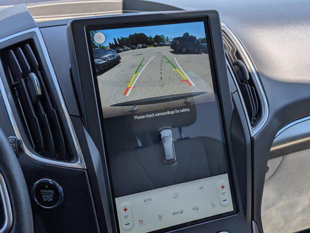 Photo of 2023 Agate Black Metallic Ford Edge