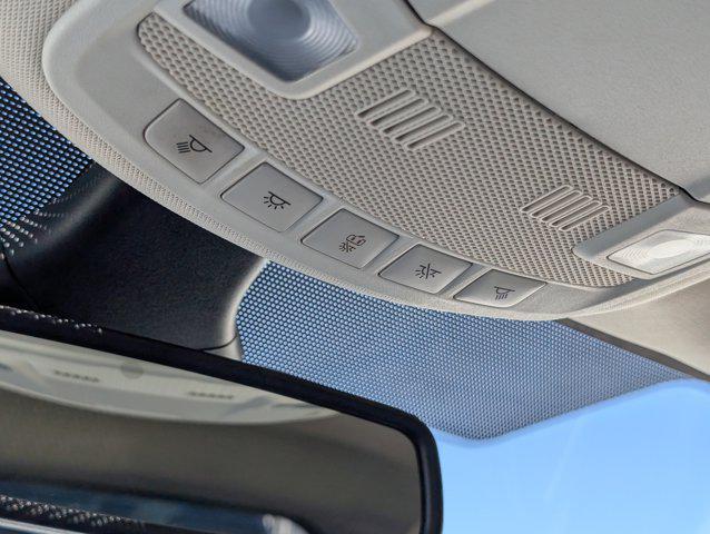 Photo of 2023 Agate Black Metallic Ford Edge