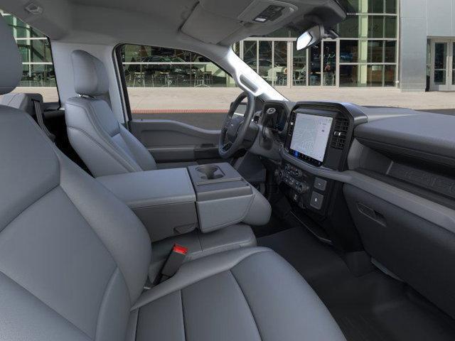 Photo of 2025 Oxford White Ford F-150
