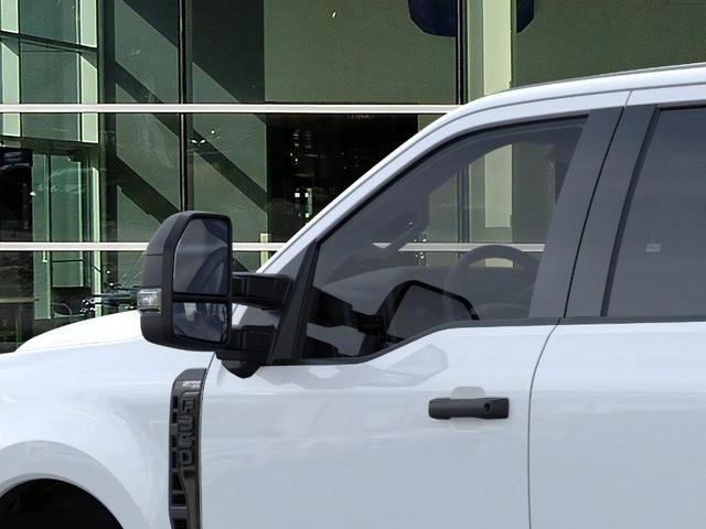 Photo of 2026 Oxford White Ford F-350