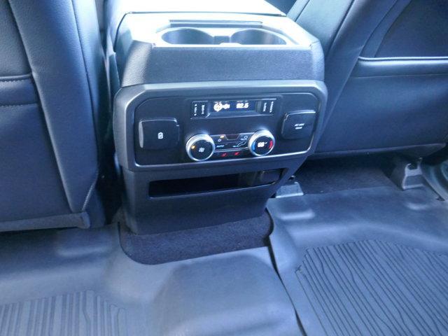Photo of 2021 Agate Black Ford Expedition