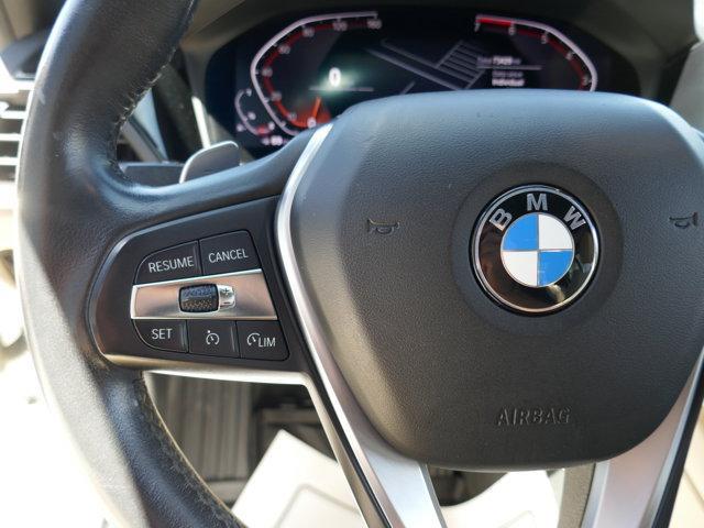 Photo of 2020 Alpine White BMW 330