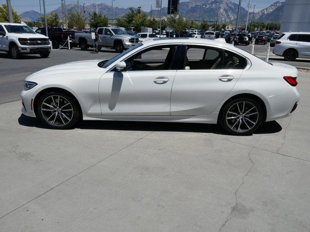 Photo of 2020 Alpine White BMW 330