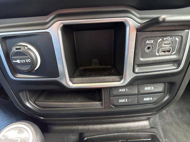 Photo of 2023 High Velocity Clearcoat Jeep Gladiator