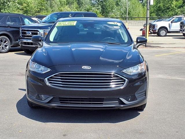 Photo of 2020 Agate Black Metallic Ford Fusion