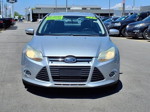 Photo of 2014 Ingot Silver Metallic Ford Focus