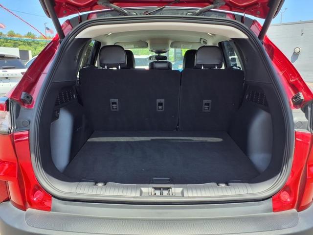 Photo of 2022 Rapid Red Metallic Tinted Clearcoat Ford Escape
