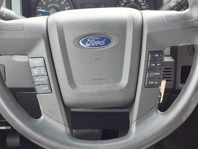 Photo of 2013 Tuxedo Black Metallic Ford F-150