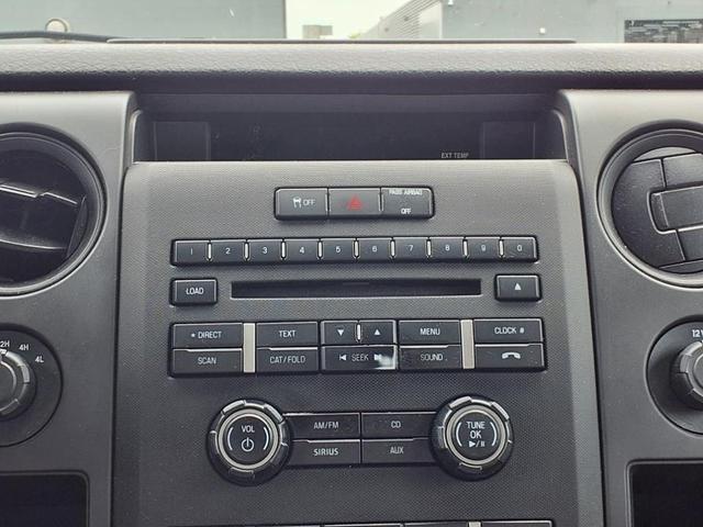 Photo of 2013 Tuxedo Black Metallic Ford F-150