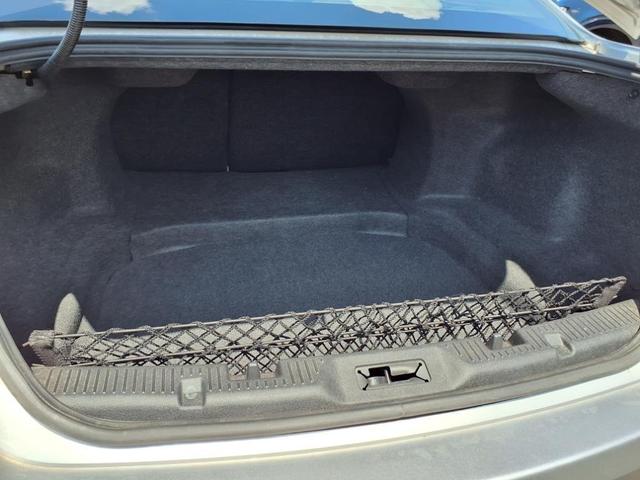Photo of 2010 Silver Ford Taurus