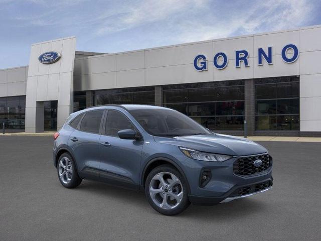 Photo of 2025 Vapor Blue Metallic Ford Escape