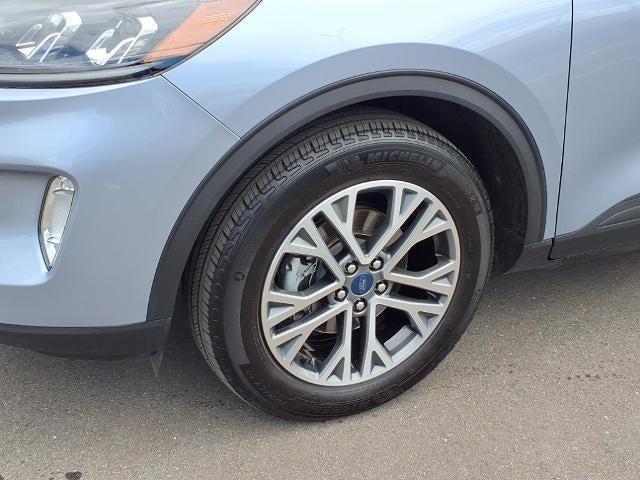 Photo of 2022 Ice Blue Ford Escape