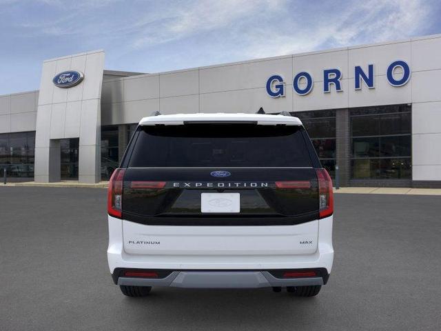 Photo of 2025 Star White Ford Expedition Max