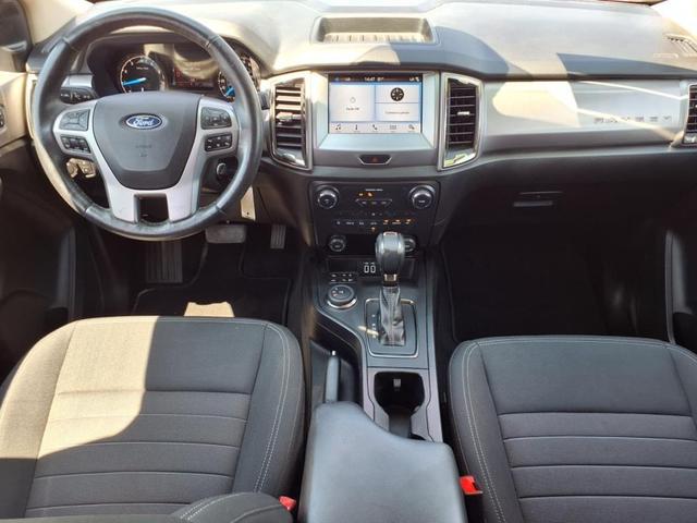 Photo of 2019 Hot Pepper Red Metallic Tinted Clearcoat Ford Ranger